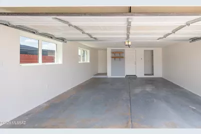 2434 S Palm Springs Drive, Tucson, AZ 85710 - Photo 32