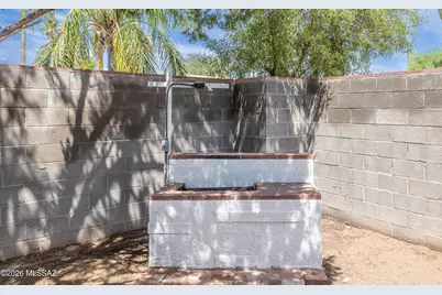 2434 S Palm Springs Drive, Tucson, AZ 85710 - Photo 20