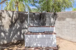 2434 S Palm Springs Dr, Tucson, AZ 85710 - Photo 20