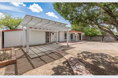 2434 S Palm Springs Drive, Tucson, AZ 85710 - Photo 22