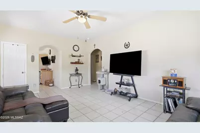 1076 Desert Oak Place, Sierra Vista, AZ 85635 - Photo 6