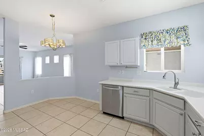 252 W Calle Media Luz, Sahuarita, AZ 85629 - Photo 14