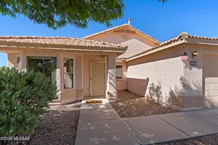 3486 S Sun Splash Dr, Tucson, AZ 85713 - Photo 2