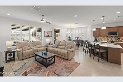 1852 N Riposte Drive, Green Valley, AZ 85614 - Photo 8