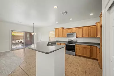 10488 E Capercaillie Street, Tucson, AZ 85747 - Photo 2