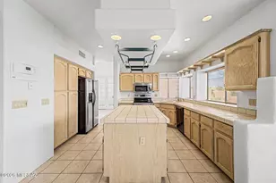 2874 N Marquise Ct, Tucson, AZ 85715 - Photo 14