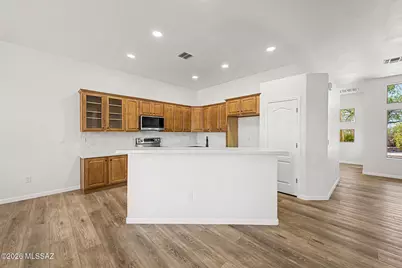 3911 E Ruffian Road, Tucson, AZ 85739 - Photo 4