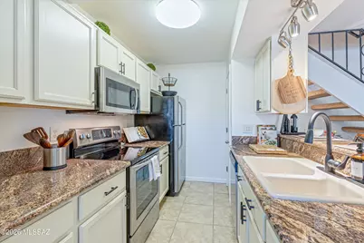 6680 E Calle La Paz #B, Tucson, AZ 85715 - Photo 10