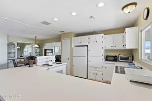 1641 N Pacana Way, Green Valley, AZ 85614 - Photo 12