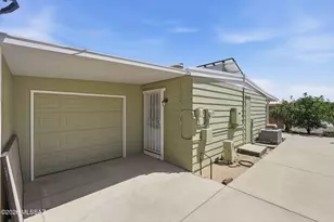 1641 N Pacana Way, Green Valley, AZ 85614 - Photo 32