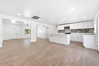 8581 E Lee Place, Tucson, AZ 85715 - Photo 8