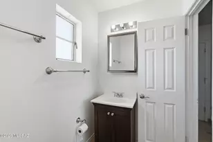 6668 E Scarlett St, Tucson, AZ 85710 - Photo 20