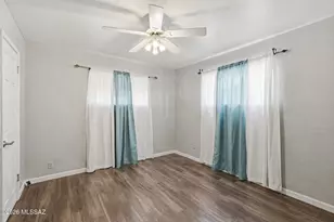 6668 E Scarlett St, Tucson, AZ 85710 - Photo 16