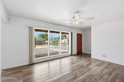 6668 E Scarlett Street, Tucson, AZ 85710 - Photo 4
