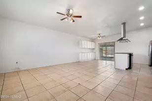 7460 N Oldfather Dr, Tucson, AZ 85741 - Photo 8