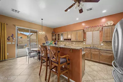 8269 W Calle Escorial, Tucson, AZ 85757 - Photo 12