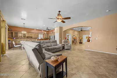 8269 W Calle Escorial, Tucson, AZ 85757 - Photo 8