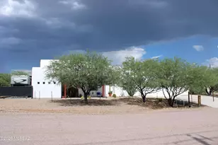 1799 Japon Ct, Rio Rico, AZ 85648 - Photo 2