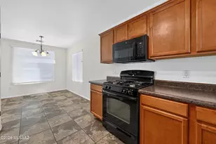 6512 W Swan Falls Way, Tucson, AZ 85757 - Photo 10