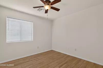 6512 W Swan Falls Way, Tucson, AZ 85757 - Photo 18