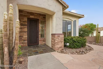 1230 W Lyle Lane, Oro Valley, AZ 85755 - Photo 10
