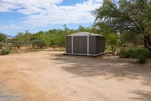 12131 W Catherine Ln, Tucson, AZ 85735 - Photo 38