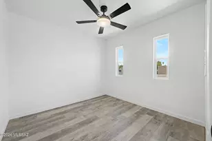 8546 E Pine Valley Dr, Tucson, AZ 85710 - Photo 28