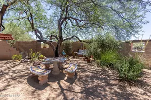 8625 N Mulberry Dr, Tucson, AZ 85704 - Photo 10
