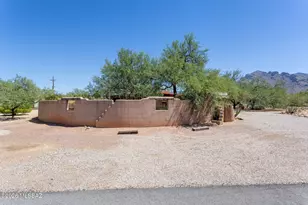 8625 N Mulberry Dr, Tucson, AZ 85704 - Photo 2
