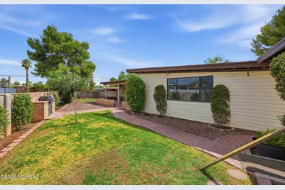 7381 E Stella Road, Tucson, AZ 85730 - Photo 30