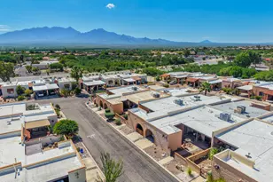 1429 W De Nada, Green Valley, AZ 85622 - Photo 2