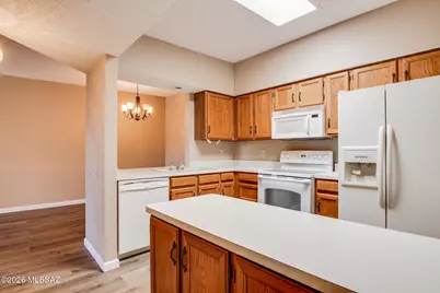 1429 W De Nada, Green Valley, AZ 85622 - Photo 4