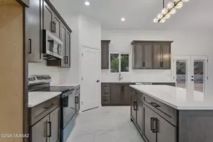 935 W Mariopsa Hills Dr, Nogales, AZ 85621 - Photo 14