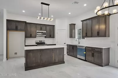 935 W Mariopsa Hills Drive, Nogales, AZ 85621 - Photo 10