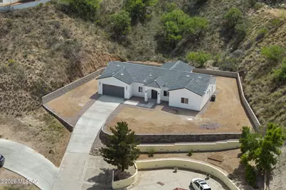 935 W Mariopsa Hills Drive, Nogales, AZ 85621 - Photo 1