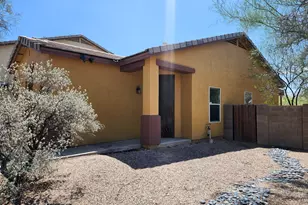4258 E Wading Pond Dr, Tucson, AZ 85712 - Photo 2