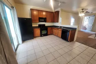 4258 E Wading Pond Dr, Tucson, AZ 85712 - Photo 8