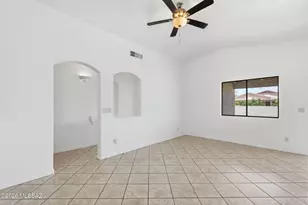 6574 W Blythe Pl, Tucson, AZ 85743 - Photo 4