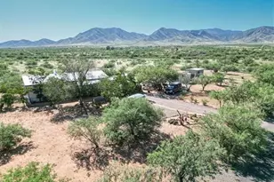 1917 N Montana Rd, Dragoon, AZ 85609 - Photo 2