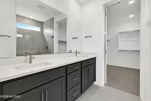5642 W Carillon Rdg Ln, Marana, AZ 85743 - Photo 18