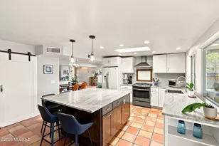 4961 W Placita De Los Vientos, Tucson, AZ 85745 - Photo 6