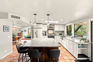 4961 W Placita De Los Vientos, Tucson, AZ 85745 - Photo 6