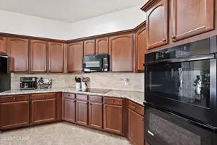 3529 E Sweet Grass TR, Sahuarita, AZ 85629 - Photo 10