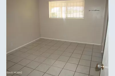 2109 S Camino Seco, Tucson, AZ 85710 - Photo 14