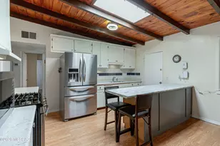 2861 N Swan Rd, Tucson, AZ 85712 - Photo 12