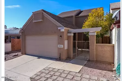 8629 N Katapa Trail, Tucson, AZ 85742 - Photo 2