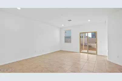 7093 W Muirwood Lane, Tucson, AZ 85757 - Photo 4