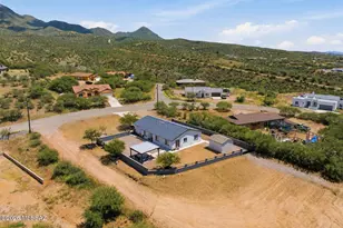 1552 Pinguinos Ct, Rio Rico, AZ 85648 - Photo 2
