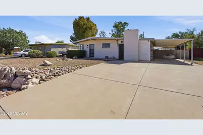 609 S Rosemont Avenue, Tucson, AZ 85711 - Photo 2