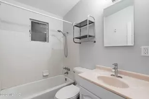 609 S Rosemont Ave, Tucson, AZ 85711 - Photo 30